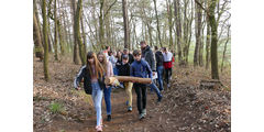 Ökumenischer Jugendkreuzweg in Naumburg (Foto: Karl-Franz Thiede)